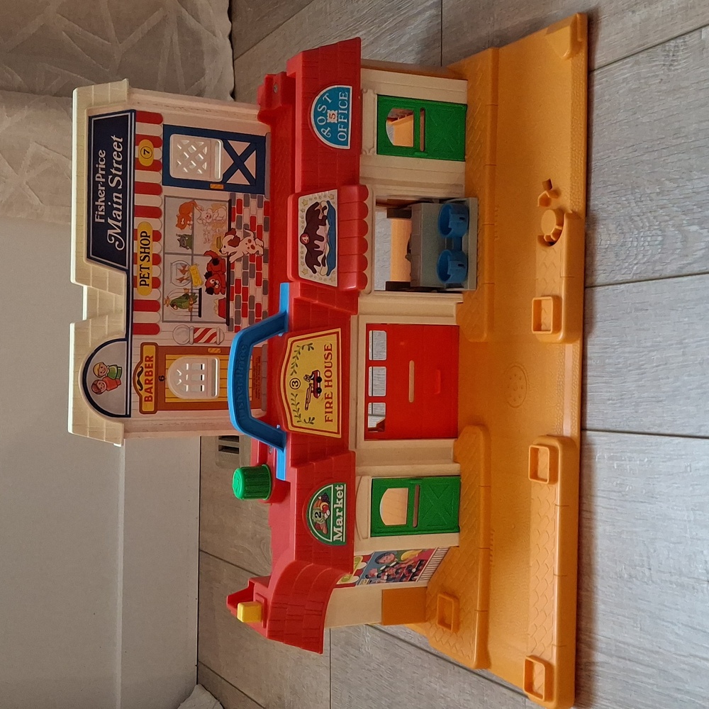 Vintage Fisher Price Main Street